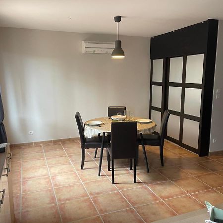 Chez Laura Pres Du Pont D'Arc Villa Салава Екстериор снимка