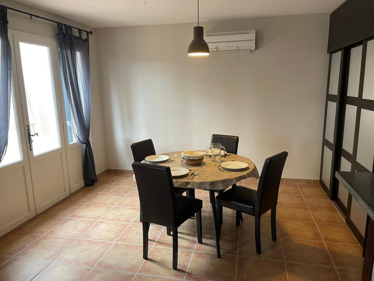 Chez Laura Pres Du Pont D'Arc Villa Салава Екстериор снимка